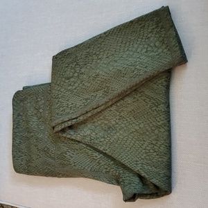 All in motion leggings